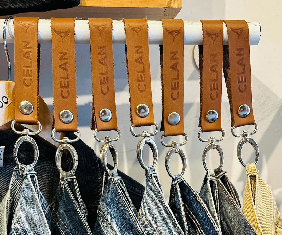 Celan Jeans - Producción